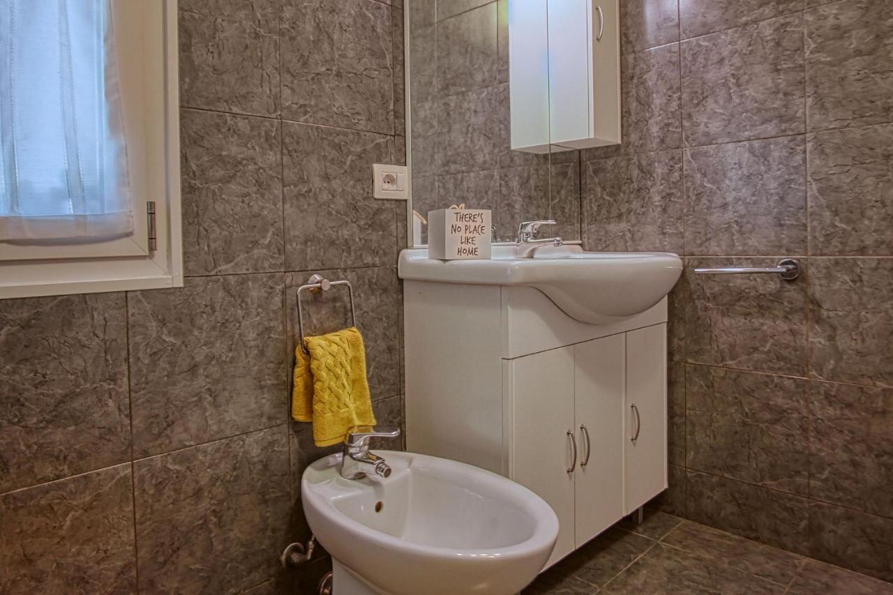 Il Conventino Di Castello Apartamento Lecco Exterior foto